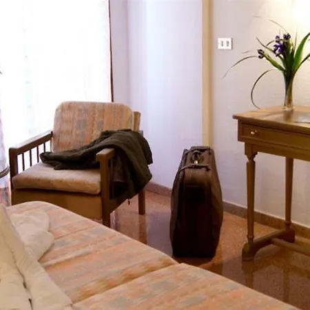 Otel Hc Magec Puerto de la Cruz (Tenerife)