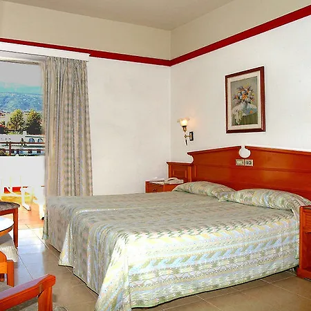 Otel Hc Magec Puerto de la Cruz (Tenerife)