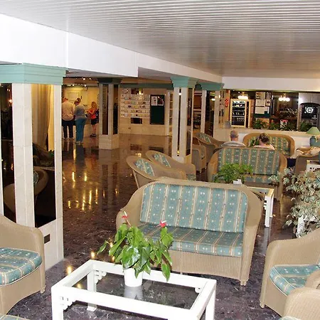 Ξενοδοχείο Hc Magec 4*