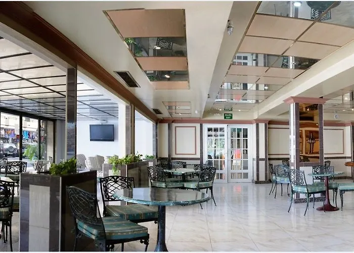 Hc Magec Hotel